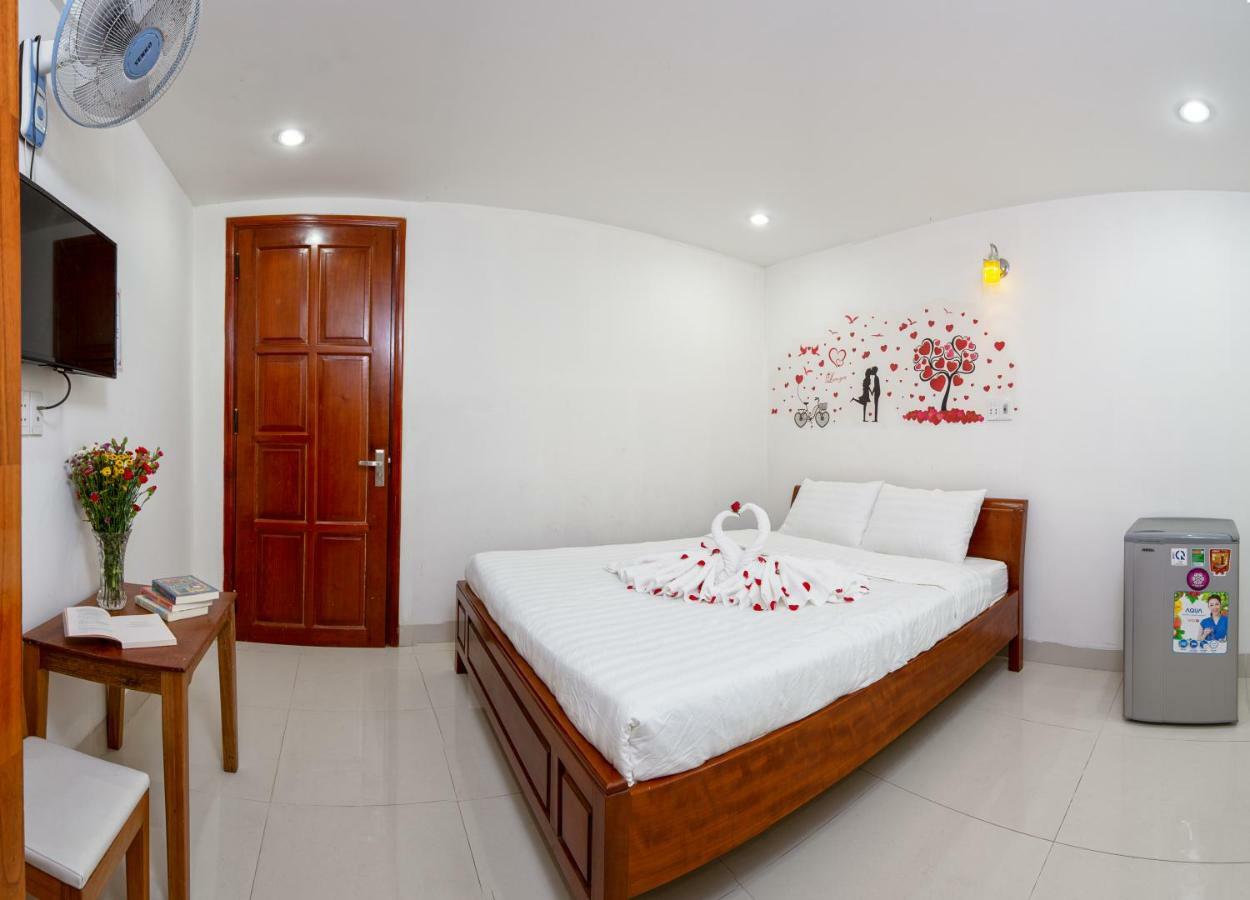 Hung Loan Motel Da Nang Buitenkant foto